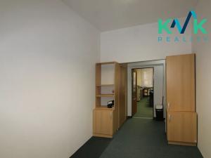 Pronájem kanceláře, Karlovy Vary, K. Čapka, 60 m2