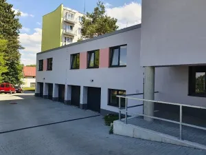 Pronájem bytu 1+kk, Jihlava, U Cihelny, 28 m2