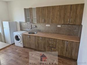 Prodej bytu 1+kk, Most, tř. Budovatelů, 37 m2