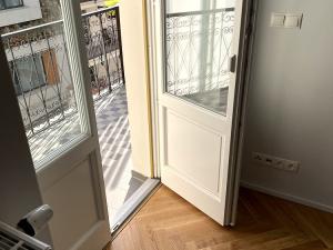 Pronájem bytu 2+kk, Praha - Smíchov, Pivovarská, 53 m2