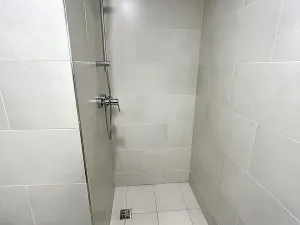 Pronájem bytu 1+kk, Praha - Vysočany, Poděbradská, 28 m2