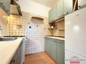 Prodej bytu 2+kk, Praha - Hostivař, Záveská, 36 m2