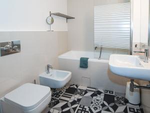 Pronájem bytu 2+kk, Praha - Nové Město, Spálená, 47 m2