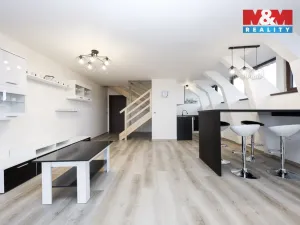 Prodej obchodního prostoru, Zvole, 1860 m2