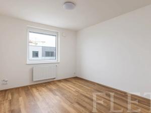 Pronájem bytu 2+kk, Praha - Prosek, Čakovická, 55 m2