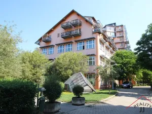 Pronájem kanceláře, Praha - Veleslavín, Na okraji, 215 m2