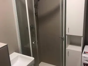 Pronájem bytu 1+kk, Zlín, Křiby, 33 m2