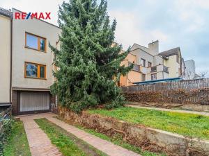 Prodej rodinného domu, Praha - Modřany, K dolům, 390 m2