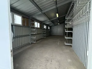 Pronájem skladu, Mladé Buky, 165 m2