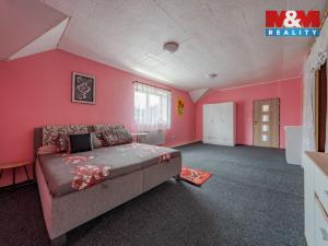 Prodej rodinného domu, Branky, 470 m2