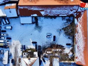 Pronájem komerčního pozemku, Ořech, Karlštejnská, 360 m2