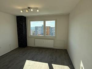 Pronájem bytu 2+kk, Liberec, Dobiášova, 44 m2