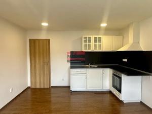 Pronájem bytu 1+kk, Horoměřice, M. Alše, 35 m2