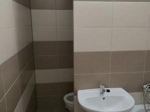 Pronájem bytu 2+kk, Pardubice, Lonkova, 55 m2