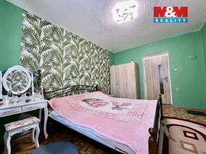 Prodej bytu 3+1, Uhlířské Janovice, 1. máje, 70 m2