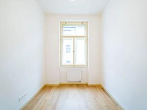 Pronájem bytu 2+kk, Praha - Nové Město, U půjčovny, 46 m2