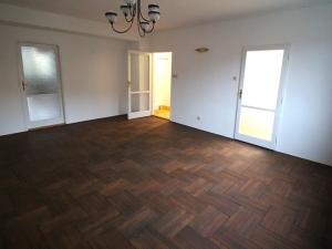 Pronájem bytu 3+1, Praha - Podolí, Gončarenkova, 82 m2