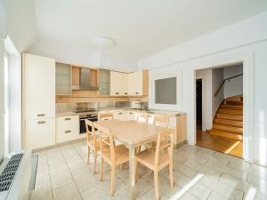 Pronájem bytu 5+1, Praha - Malá Strana, Újezd, 286 m2