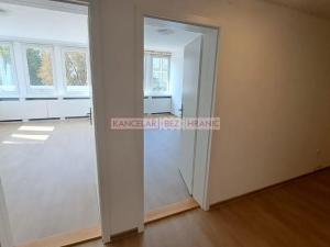 Pronájem bytu 3+1, Zlín, Osvoboditelů, 80 m2