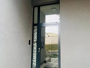 Pronájem bytu 1+kk, Lovosice, Zámecká, 60 m2