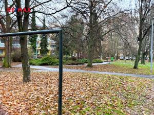 Pronájem bytu 1+kk, Praha - Prosek, Jetřichovická, 30 m2