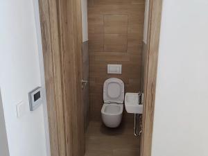 Pronájem bytu 2+kk, Klatovy, Cibulkova, 57 m2