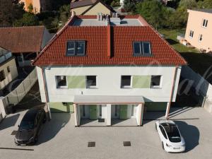 Prodej bytu 4+kk, Ostopovice, B. Němcové, 170 m2