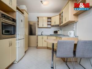 Pronájem bytu 2+kk, Hradec Králové, Na Občinách, 38 m2
