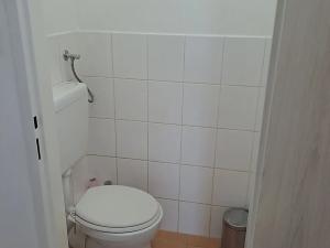 Pronájem bytu 1+1, Praha - Břevnov, Pod Marjánkou, 40 m2