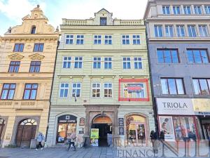 Pronájem obchodního prostoru, Plzeň, náměstí Republiky, 78 m2