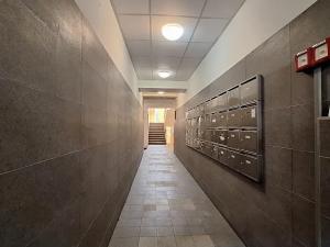 Pronájem bytu 1+kk, Praha - Bubeneč, U zeměpisného ústavu, 26 m2