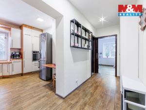 Prodej bytu 4+1, Karlovy Vary, Sládkova, 94 m2