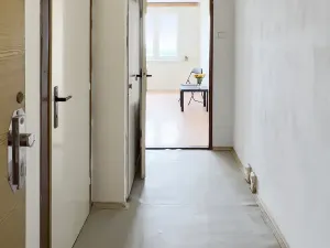 Prodej bytu 1+kk, Praha - Háje, Hlavatého, 27 m2