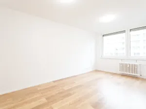 Prodej bytu 2+kk, Praha - Kobylisy, Slancova, 45 m2