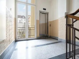 Pronájem bytu 2+kk, Praha - Žižkov, Jičínská, 66 m2