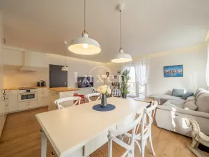 Pronájem bytu 2+kk, Praha, Formanská, 68 m2