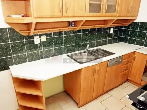 Prodej bytu 2+1, Neratovice, 66 m2