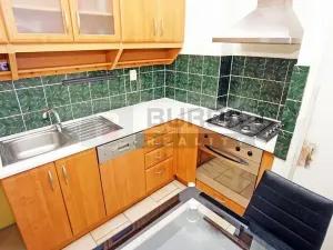 Prodej bytu 2+1, Neratovice, 66 m2