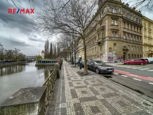 Prodej bytu 3+1, Praha - Smíchov, Malátova, 115 m2