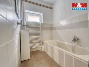 Prodej rodinného domu, Stříbro - Otročín, 300 m2