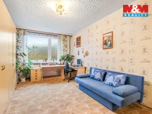 Prodej bytu 3+1, Krupka - Maršov, Karla Čapka, 79 m2