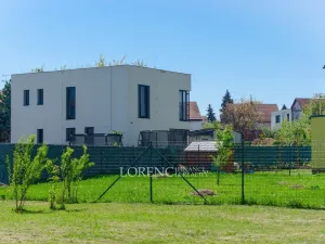 Prodej pozemku, Praha - Kbely, Ponikelská, 707 m2