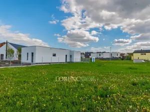 Prodej pozemku, Praha - Kbely, Ponikelská, 707 m2