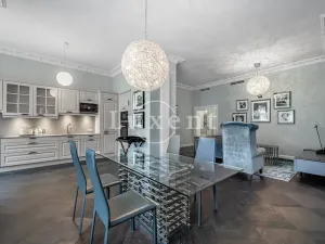 Prodej bytu 3+kk, Karlovy Vary, Vřídelní, 238 m2