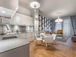 Prodej bytu 2+kk, Karlovy Vary, Vřídelní, 63 m2