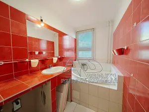 Prodej bytu 3+1, České Budějovice, L. M. Pařízka, 61 m2