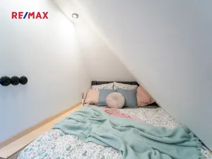 Prodej bytu 1+kk, Praha - Holešovice, Veverkova, 40 m2