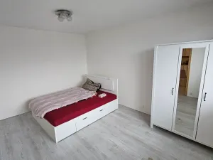 Pronájem bytu 1+1, Teplice, Antala Staška, 35 m2