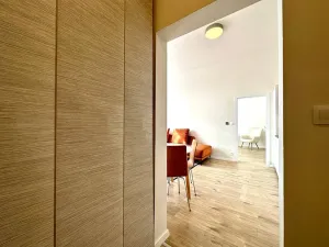 Pronájem bytu 3+kk, Praha, Zenklova, 58 m2