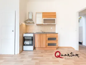 Pronájem bytu 1+1, Praha - Střešovice, U první baterie, 43 m2